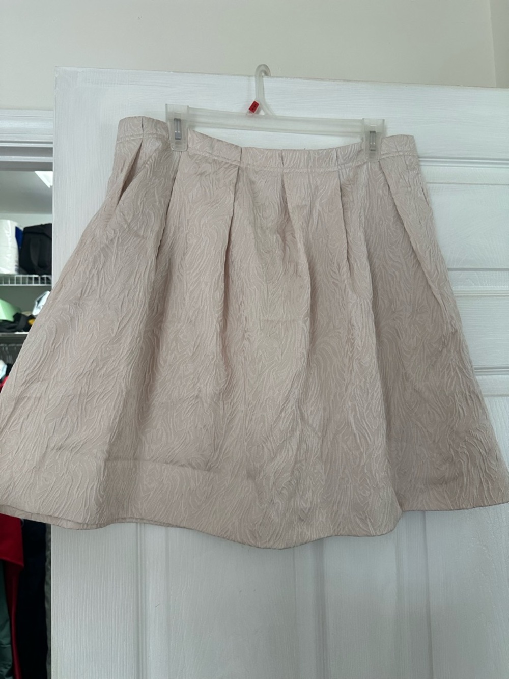 H&M Textured A-Line Skirt in Light Blush/Champagne